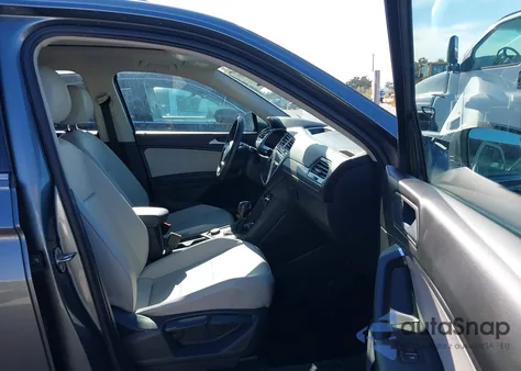 2020 Volkswagen Tiguan 2.0T Se/2.0T Se R-Line Black/2.0T Sel from USA, damaged, VIN 3VV2B7AX6LM111579